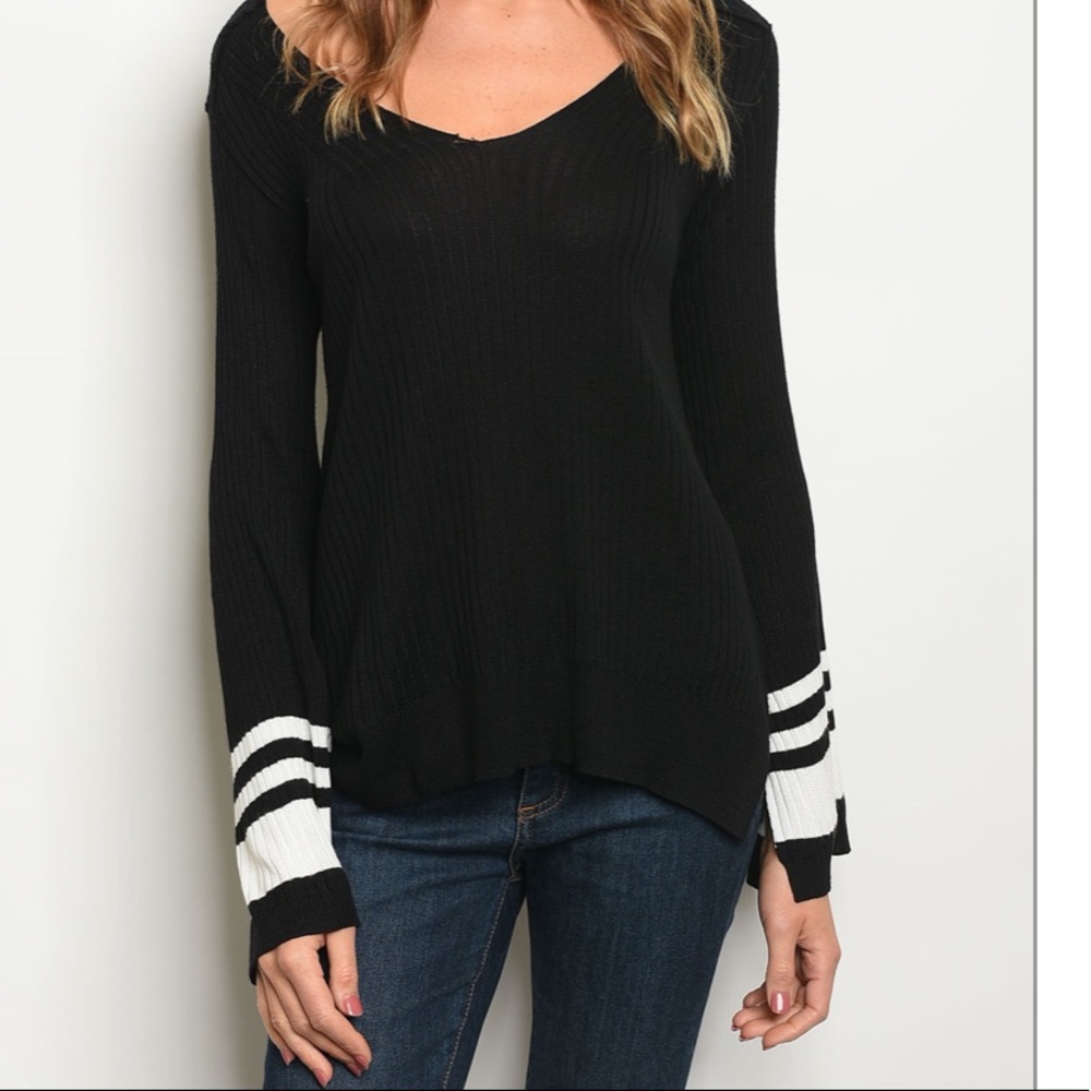Lightweight Sweater - Picture 2 of 3
